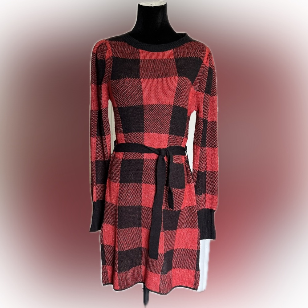 Madison + Hudson Buffalo Plaid Sweater Dress // Tie at Waist // Size S